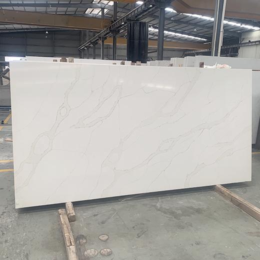 Fabricant chinois de pierre de quartz blanc Calacatta
