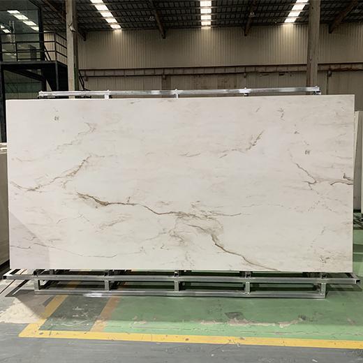 nappe à manger à surface cornée