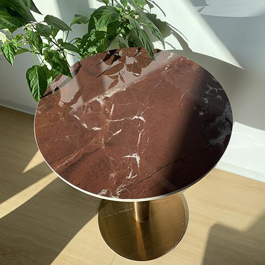 Petite table basse d'extérieur